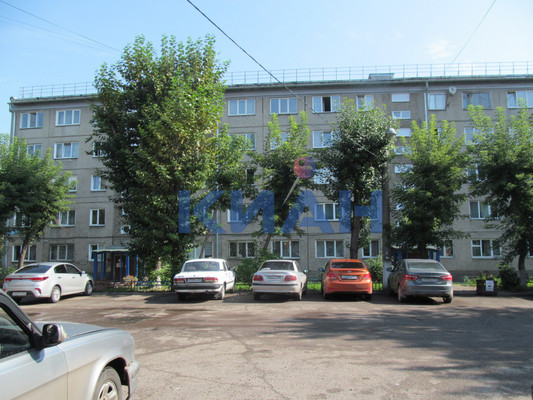 Купить --комнатную квартиру