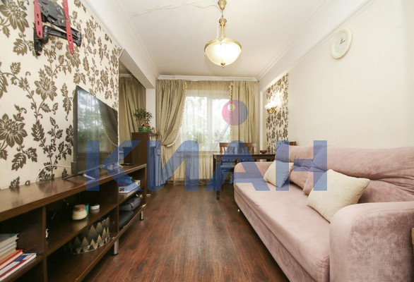 Купить 3-комнатную квартиру