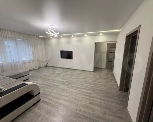 Купить 4-комнатную квартиру