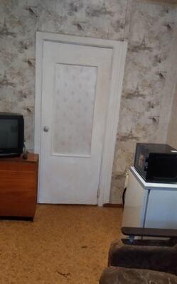 Снять --комнатную квартиру